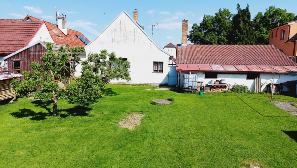 PRODÁNO - Na prodej rodinný dům 138m2 + Garáž s technickým zázemím ve Štěpánovicích