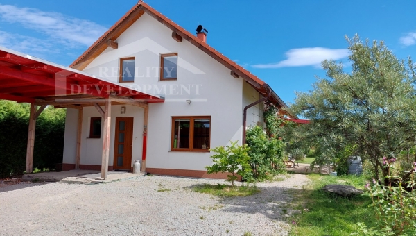 PRODÁNO - Na prodej rodinný dům 5+1 Lišov u Českých Budějovic